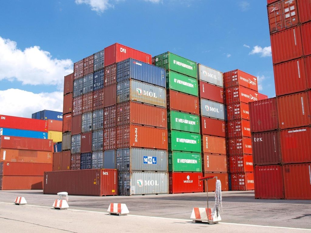Container huren in Etten-Leur voor efficiënt afvalbeheer bij renovatie, tuinwerk en schoonmaak